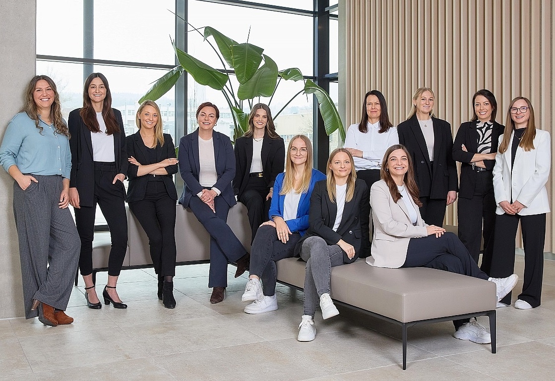 Gruppenbild des Vetter-Recruitingteams am Empfang des Headquarters