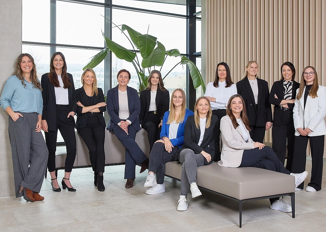 Gruppenbild des Vetter-Recruitingteams am Empfang des Headquarters