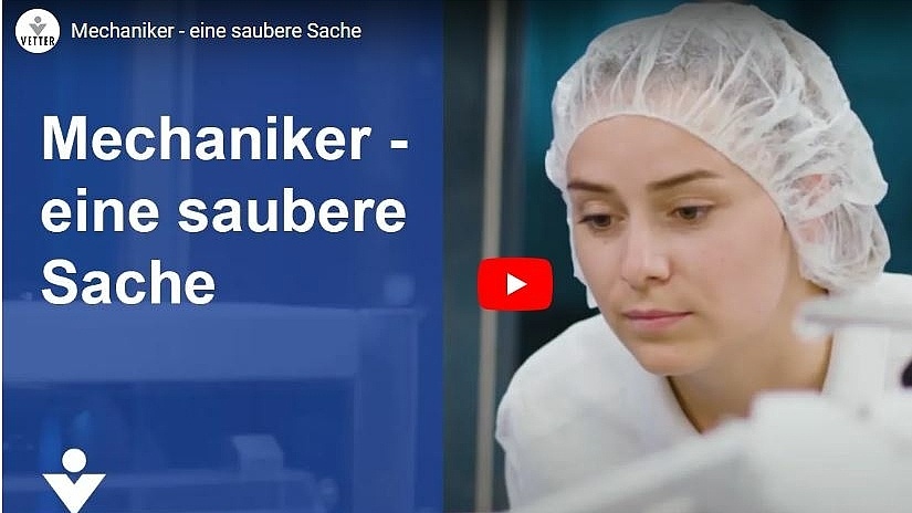 Screenshot von einem Video - Mechaniker eine saubere Sache 