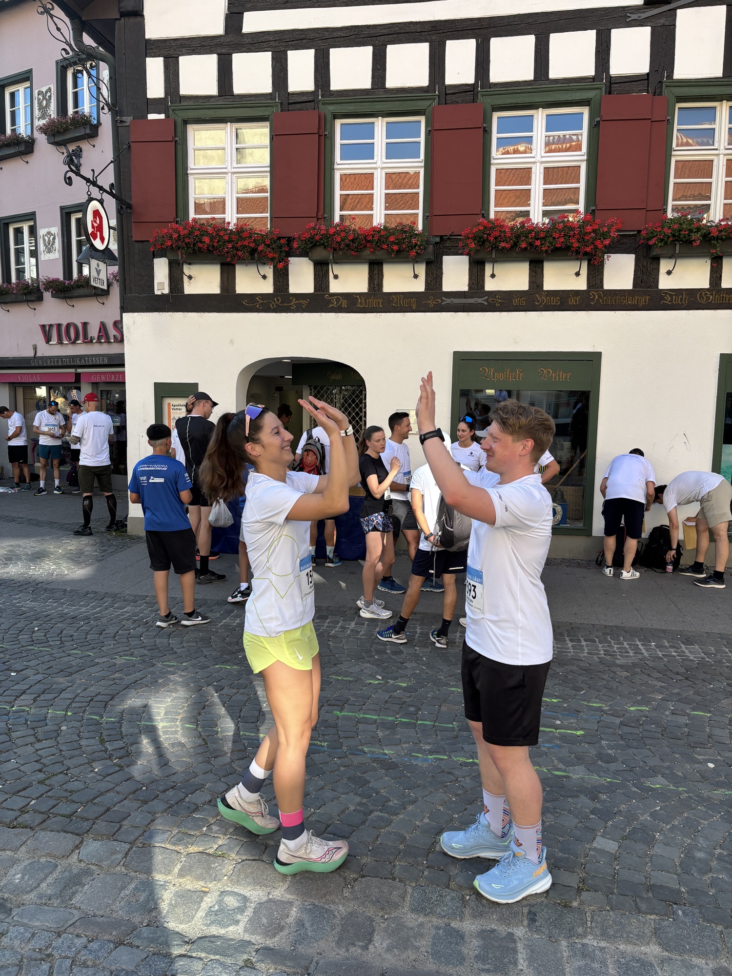 Vetter bei Ravensburg laeuft Teamwork Vetter bei Ravensburg laeuft Teamwork