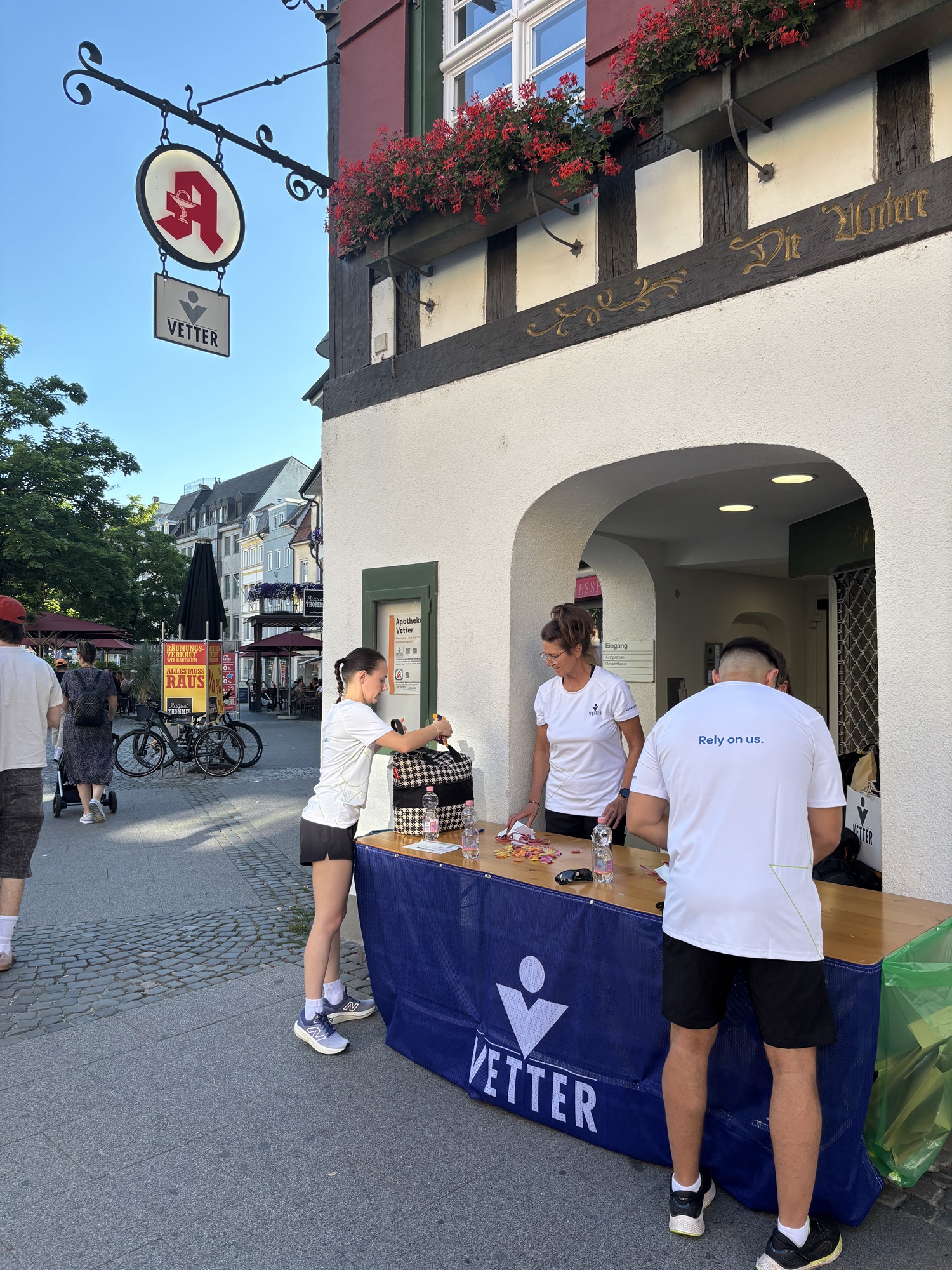Vetter bei Ravensburg laeuft Vetter Apotheke Vetter bei Ravensburg laeuft Vetter Apotheke
